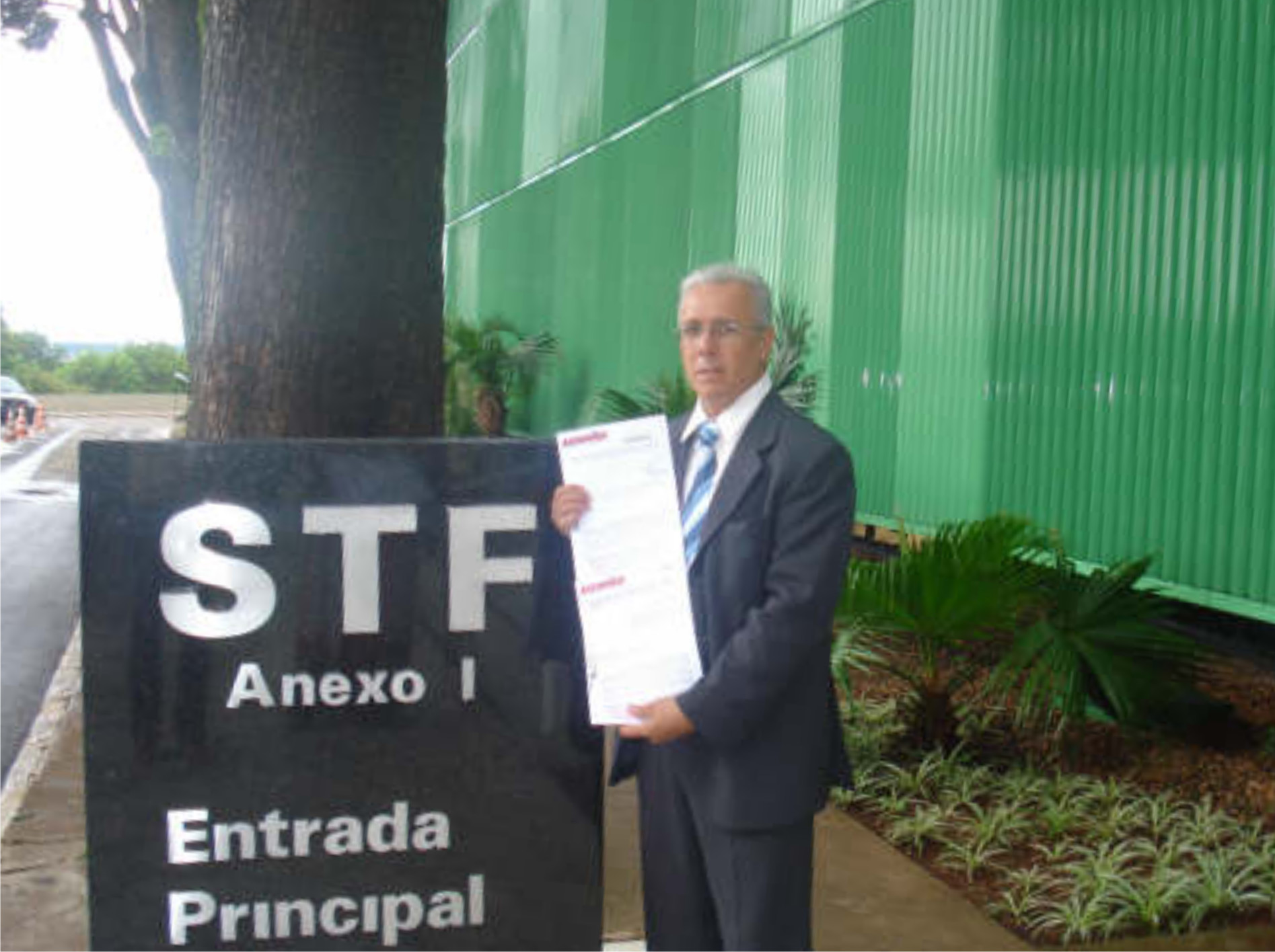 Assojuris protocola denuncia no STF