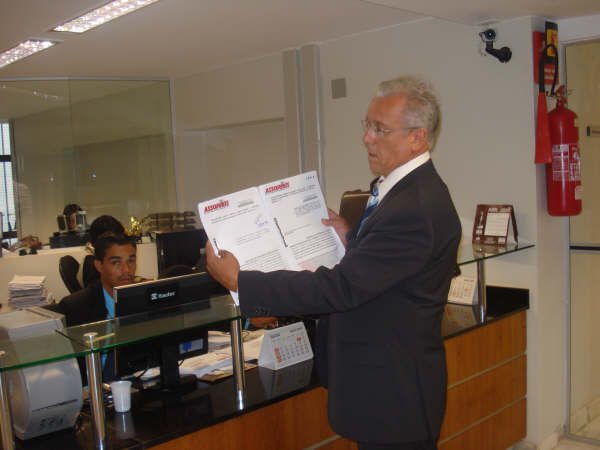 Assojuris protocola denuncia no STF