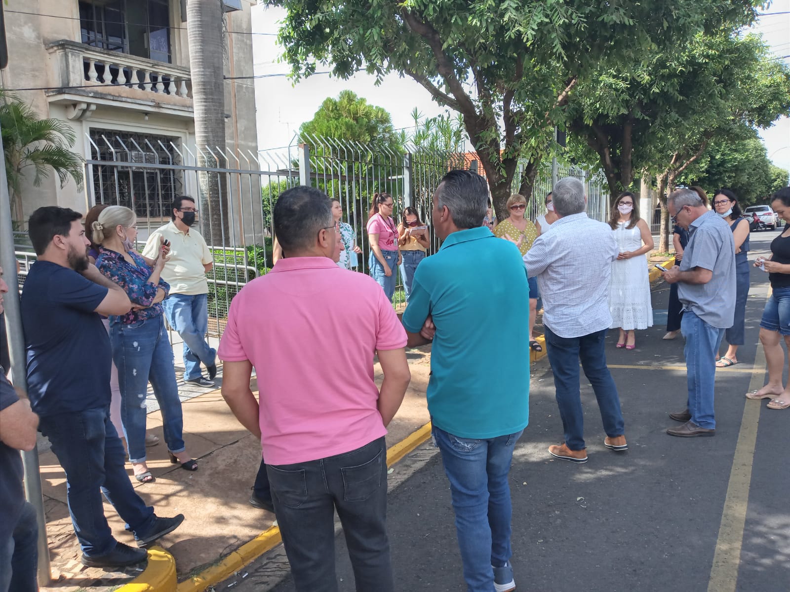 Campanha salarial 2022: Diretores da ASSOJURIS mobilizam servidores da comarca de Tanabi – 08 de abril de 2022