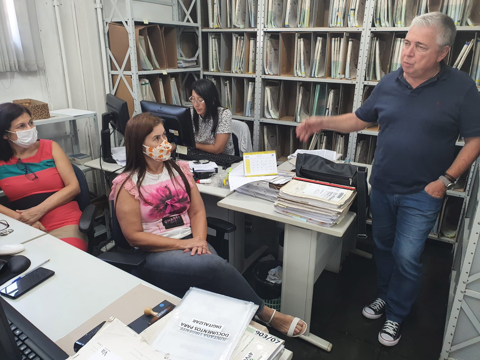 ASSOJURIS e Apatej reunidos com servidores de Itariri