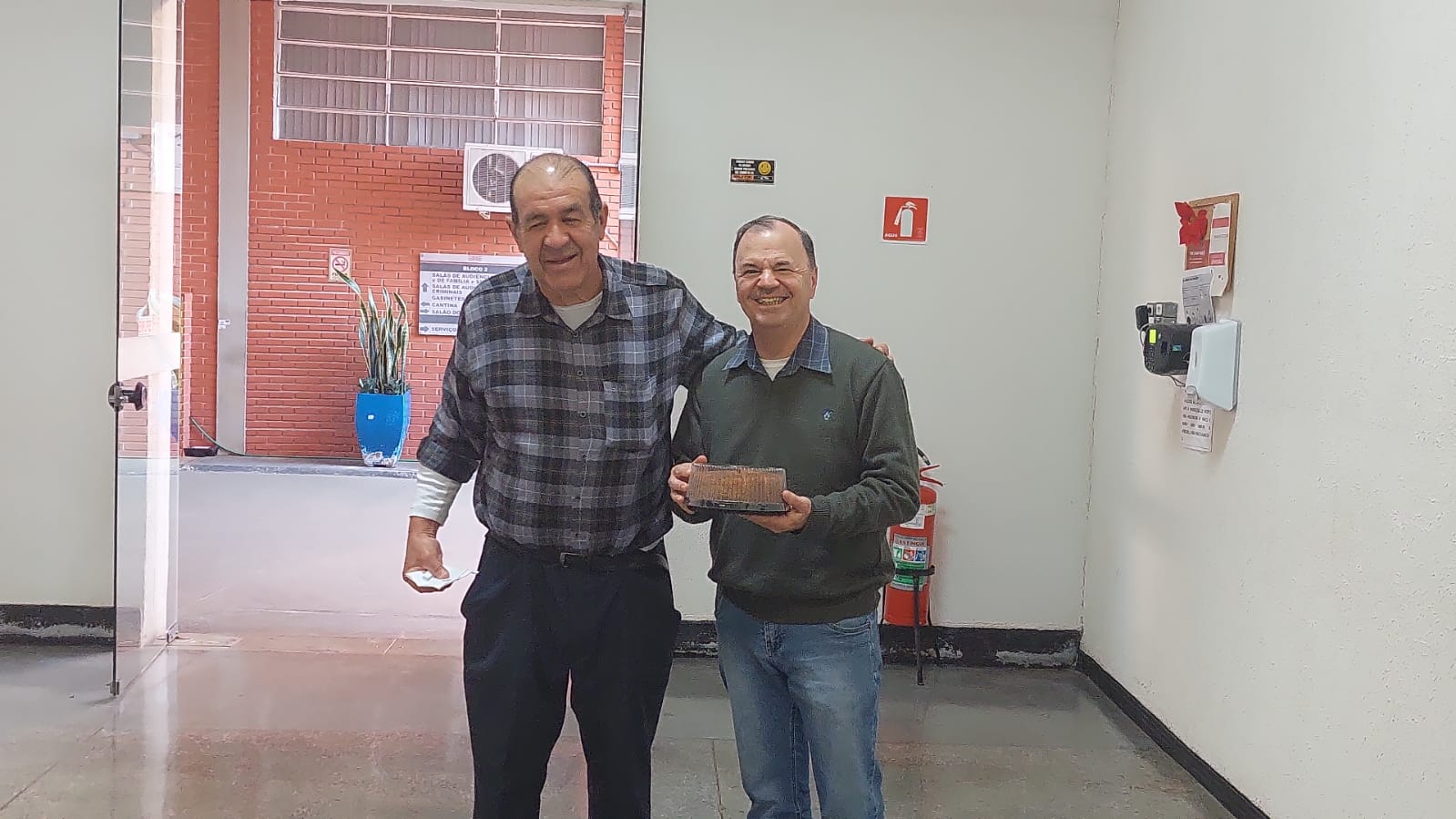 Judiciários de Patrocínio Paulista, Pedregulho e Franca debatem campanha salarial e recebem homenagem ao dia dos pais