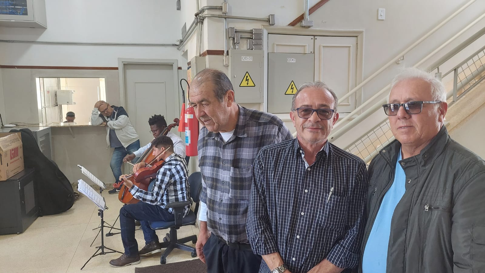 Judiciários de Patrocínio Paulista, Pedregulho e Franca debatem campanha salarial e recebem homenagem ao dia dos pais