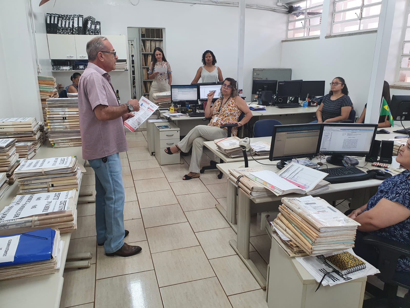Servidores de ITUVERAVA são visitados pela ASSOJURIS