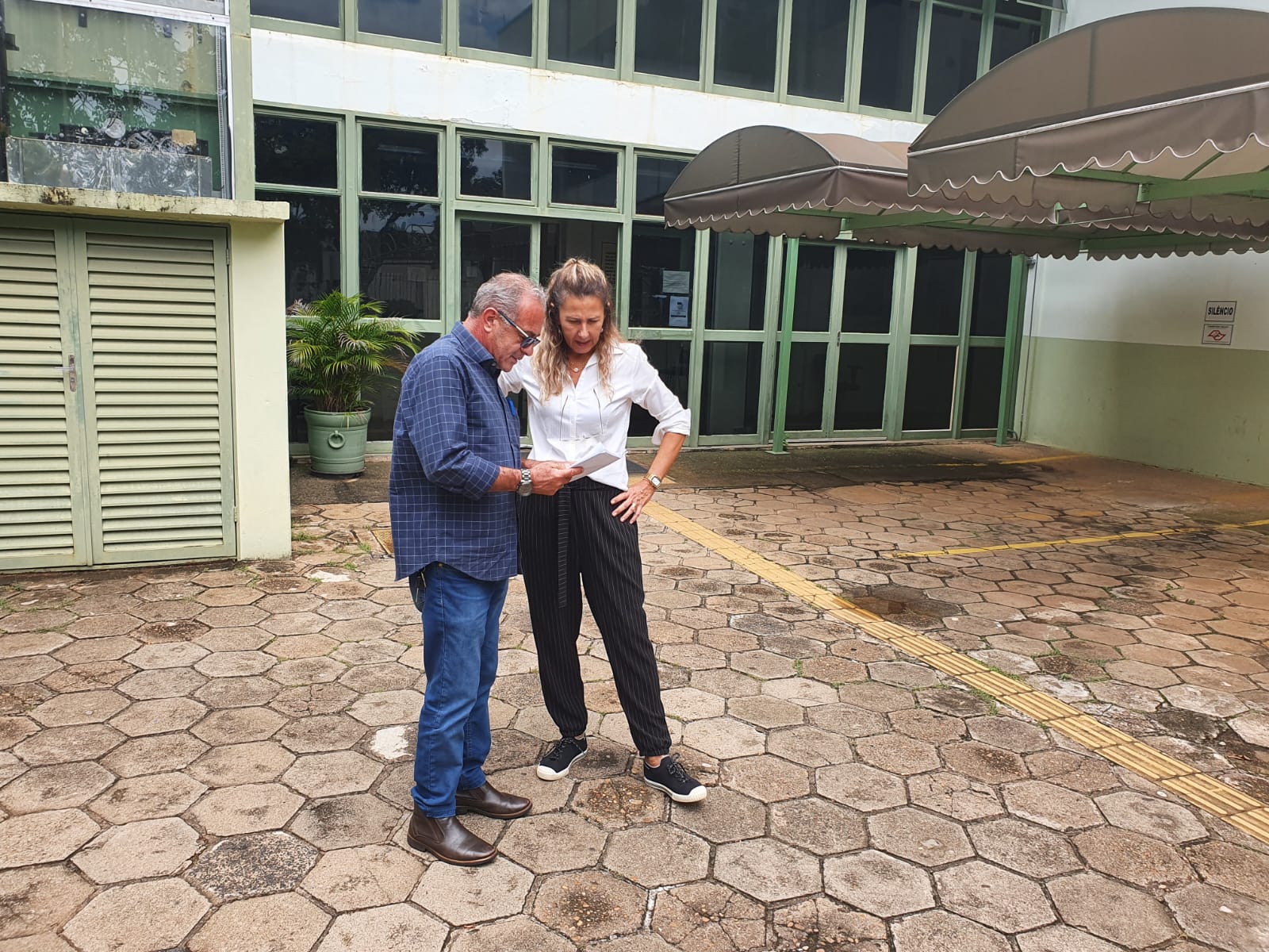 Servidores de MOCOCA são visitados pela ASSOJURIS