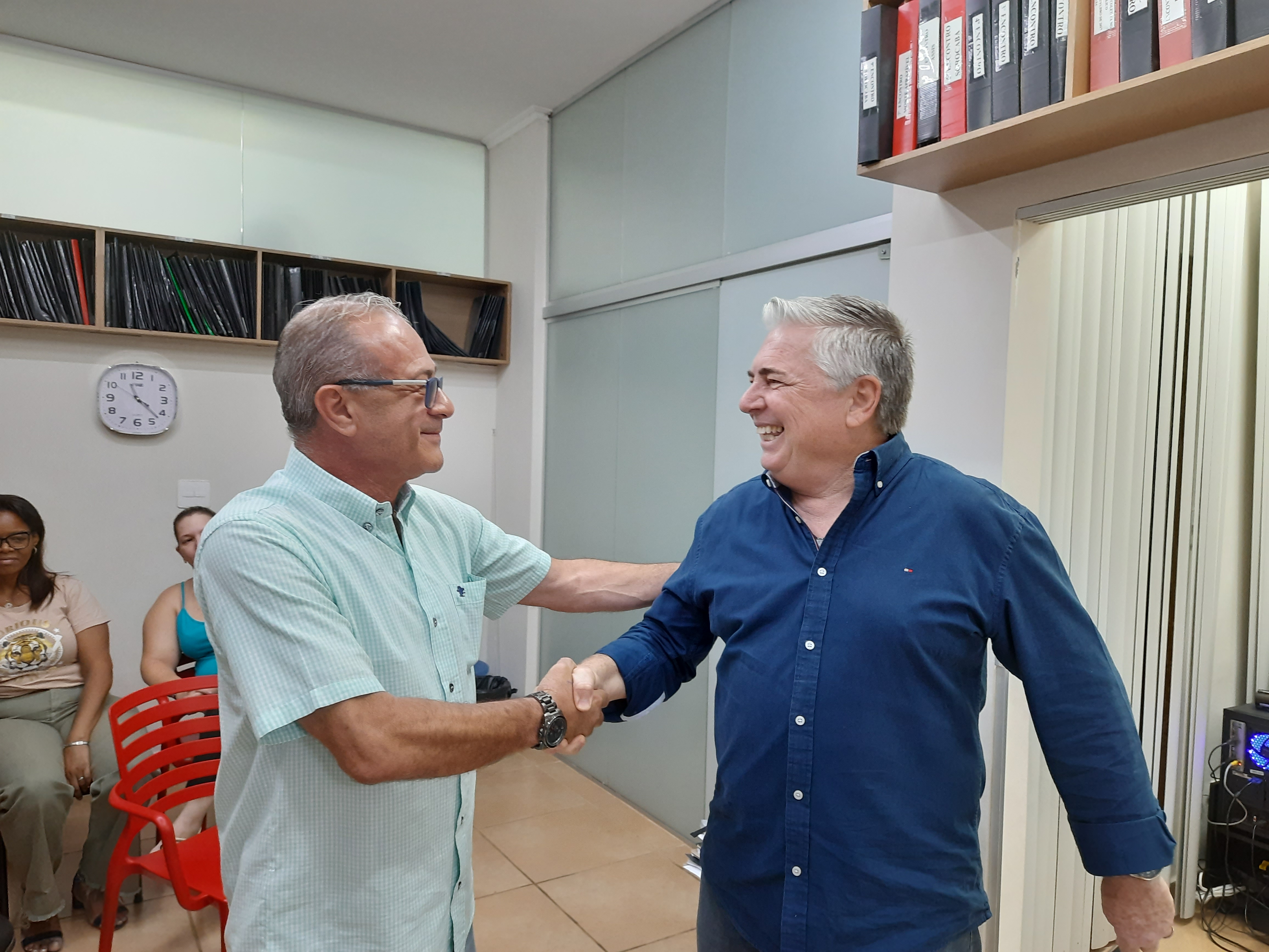 Empossados novos membros da diretoria executiva e dos conselhos da ASSOJURIS