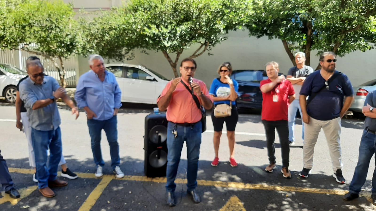 ASSOJURIS ORIENTA SERVIDORES – AUSÊNCIA DE CONTRAPARTIDA – GREVE DEVE SER A ALTERNATIVA