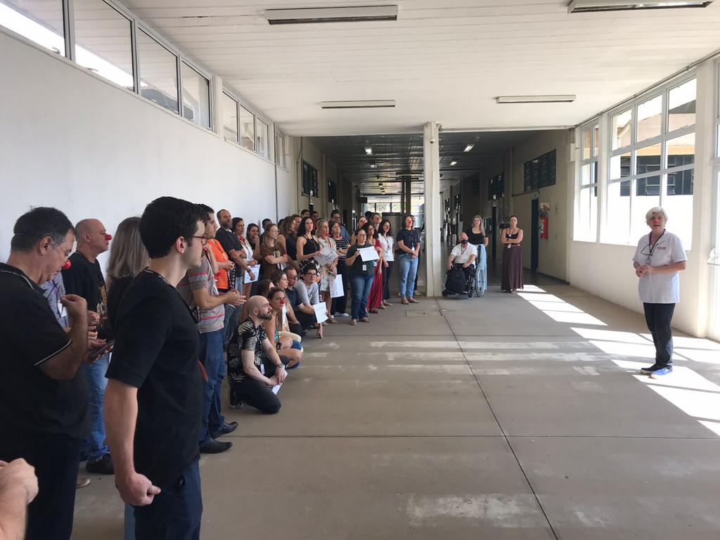 SERVIDORES DE CAMPINAS EM PROTESTO AO NÃO CUMPRIMENTO AO  DIREITO CONSTITUCIONAL DA DATA BASE DELIBERAM PELA PARALISAÇÃO