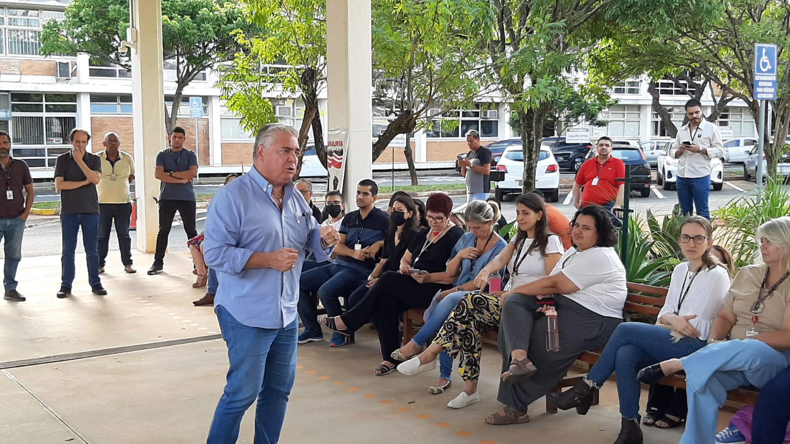 GREVE E INDIGNAÇÃO – APESAR DO ANÚNCIO DA CONCESSÃO DE 6% DE REPOSIÇÃO SALARIAL