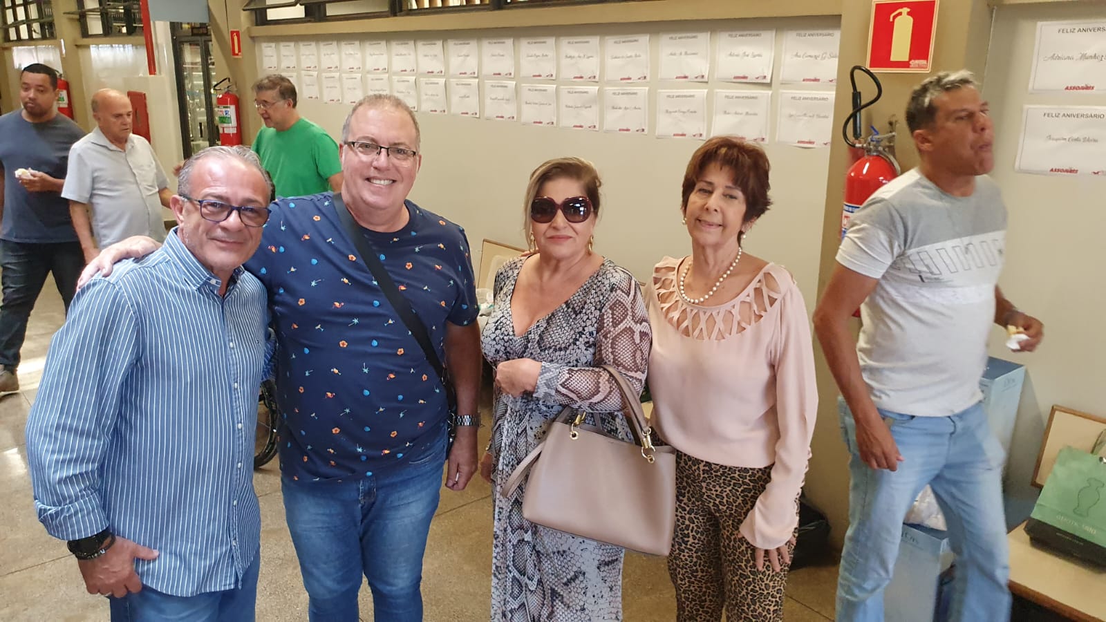 SERVIDORES DE RIBEIRÃO PRETO COMEMORAM ANIVERSÁRIO