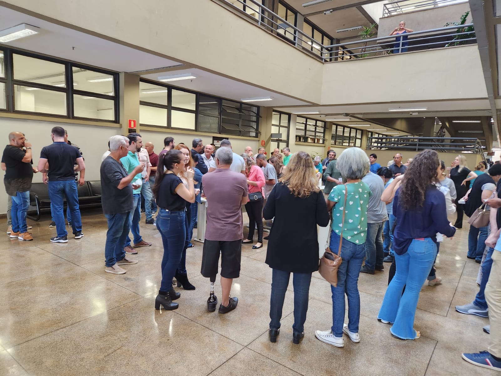 SERVIDORES DE RIBEIRÃO PRETO COMEMORAM ANIVERSÁRIO