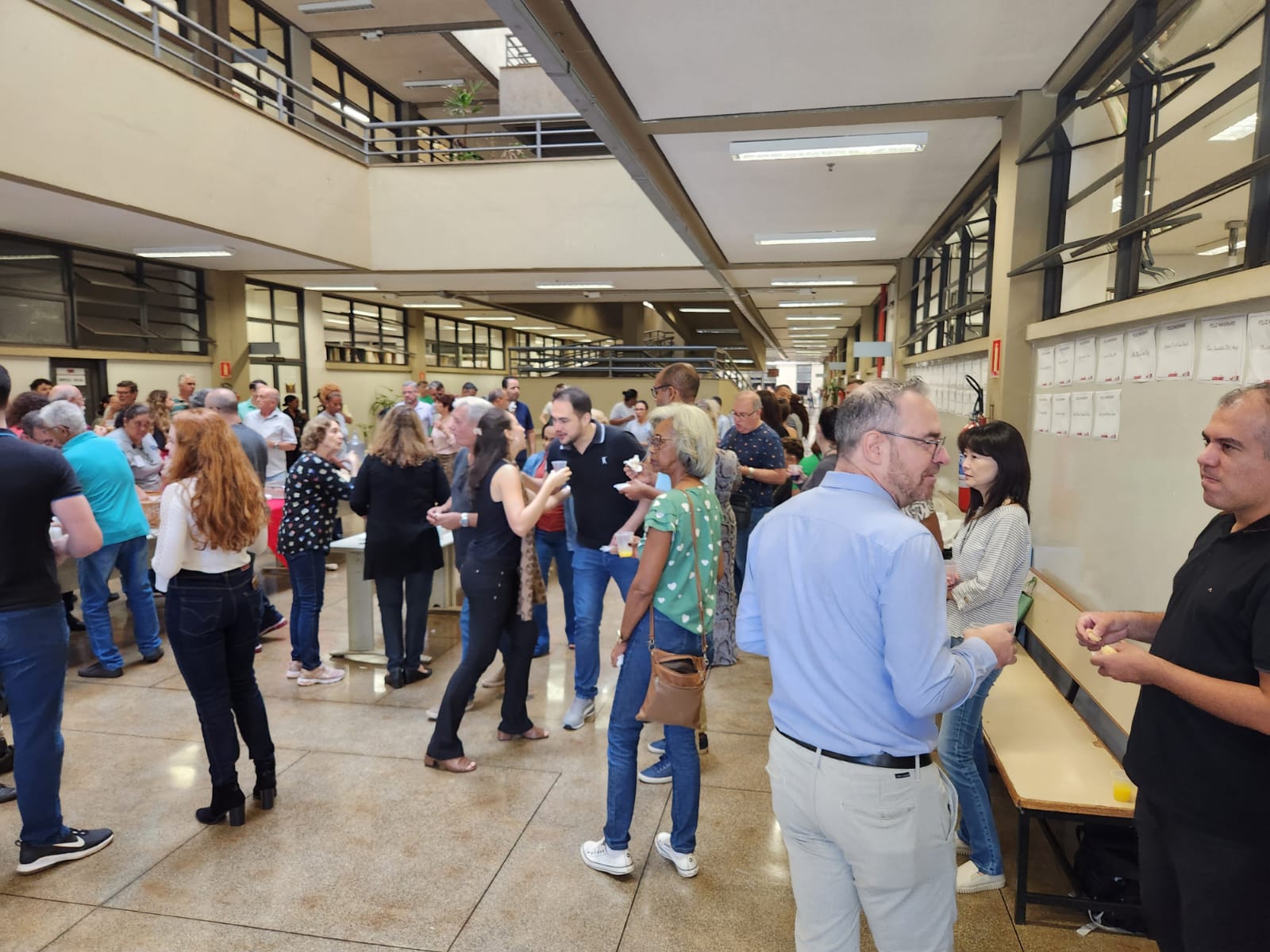 SERVIDORES DE RIBEIRÃO PRETO COMEMORAM ANIVERSÁRIO