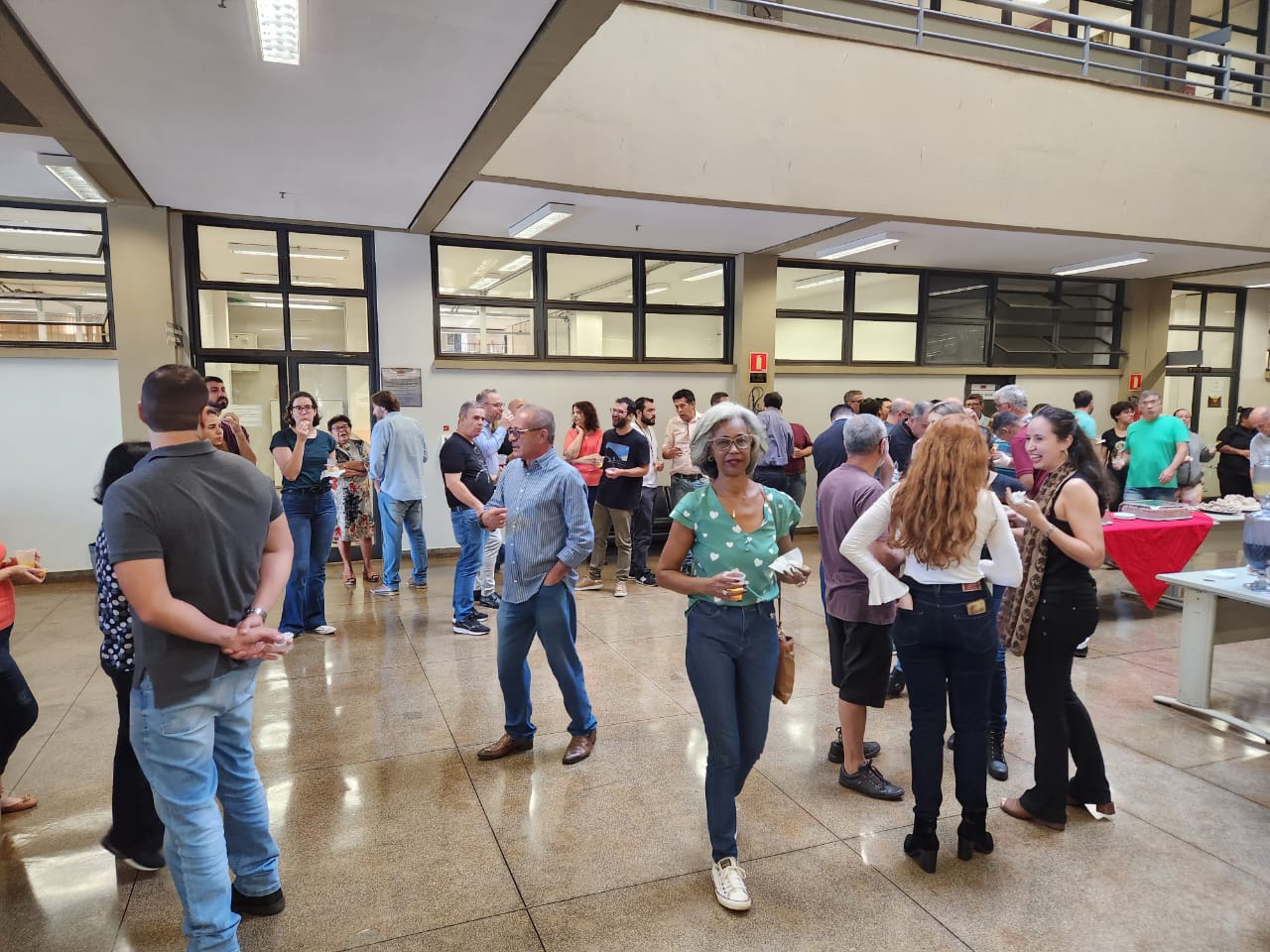 SERVIDORES DE RIBEIRÃO PRETO COMEMORAM ANIVERSÁRIO