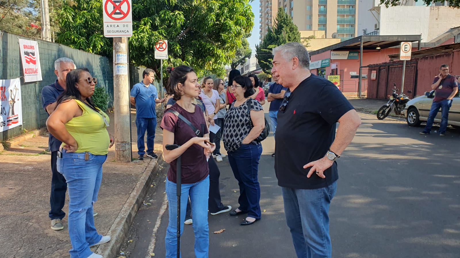 Servidores do forum de Ribeirão Preto estão parados