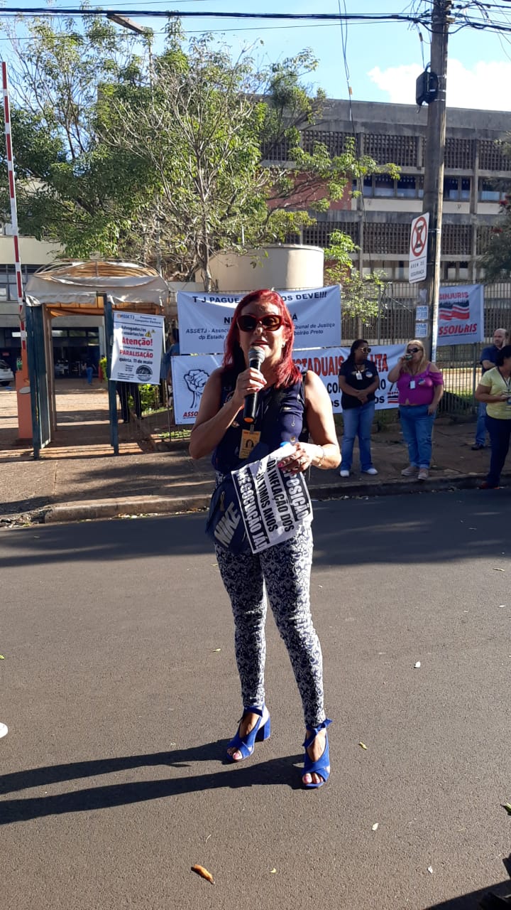 Servidores do forum de Ribeirão Preto estão parados