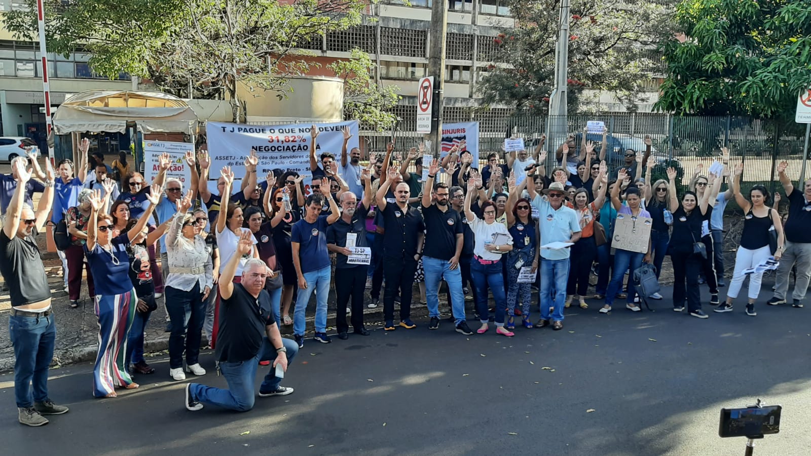 Servidores do forum de Ribeirão Preto estão parados