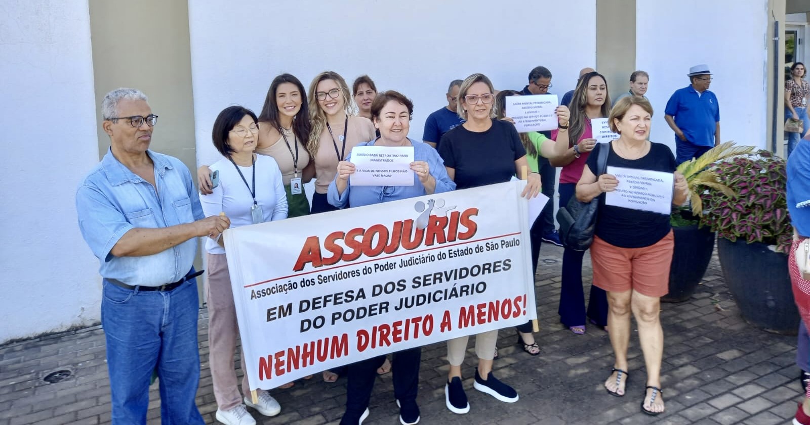 Judiciários do Estado de São Paulo deliberam pela paralisação de um dia