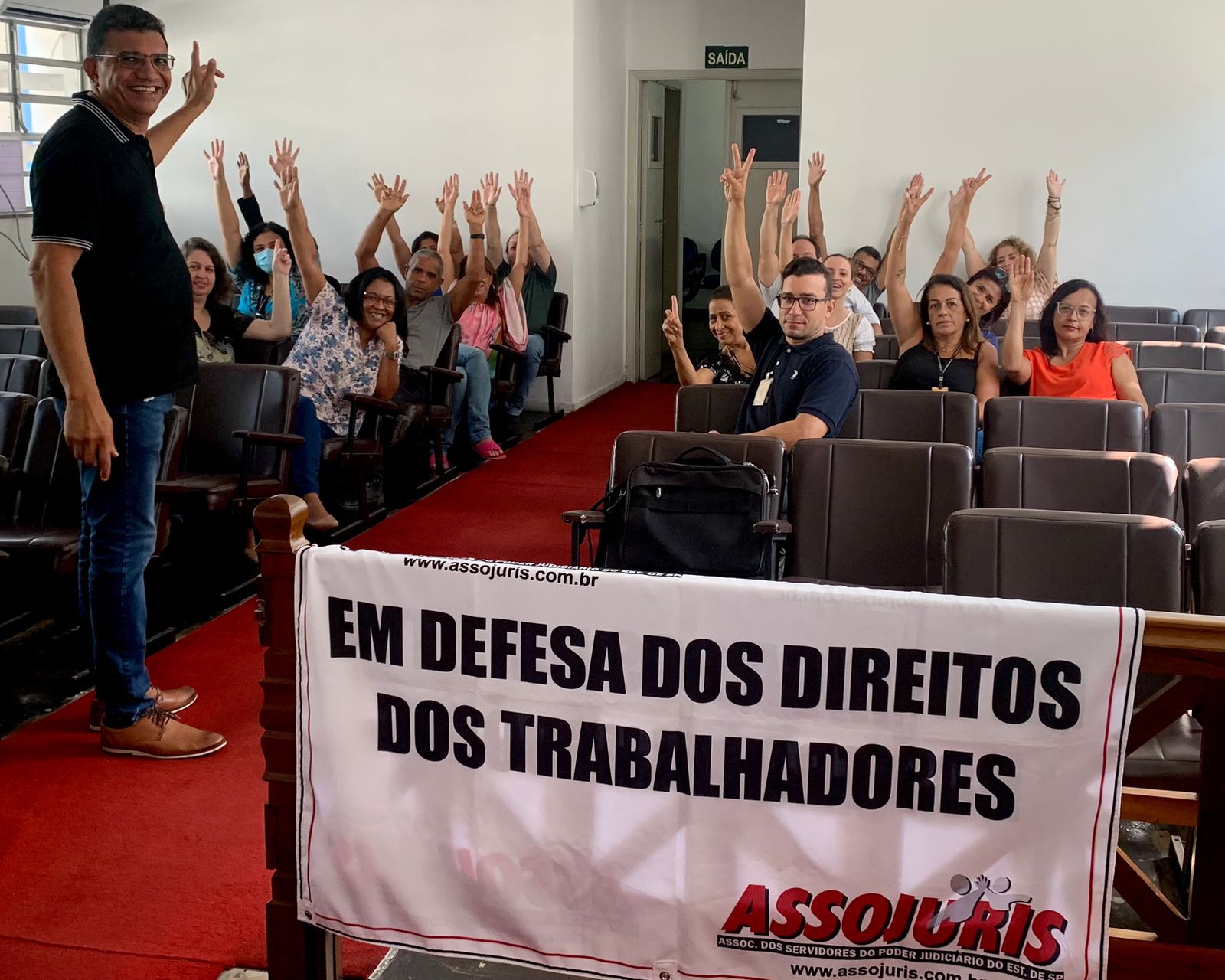 Guarujá – Servidores deliberam pela paralisação de 2 horas no 05 de maio