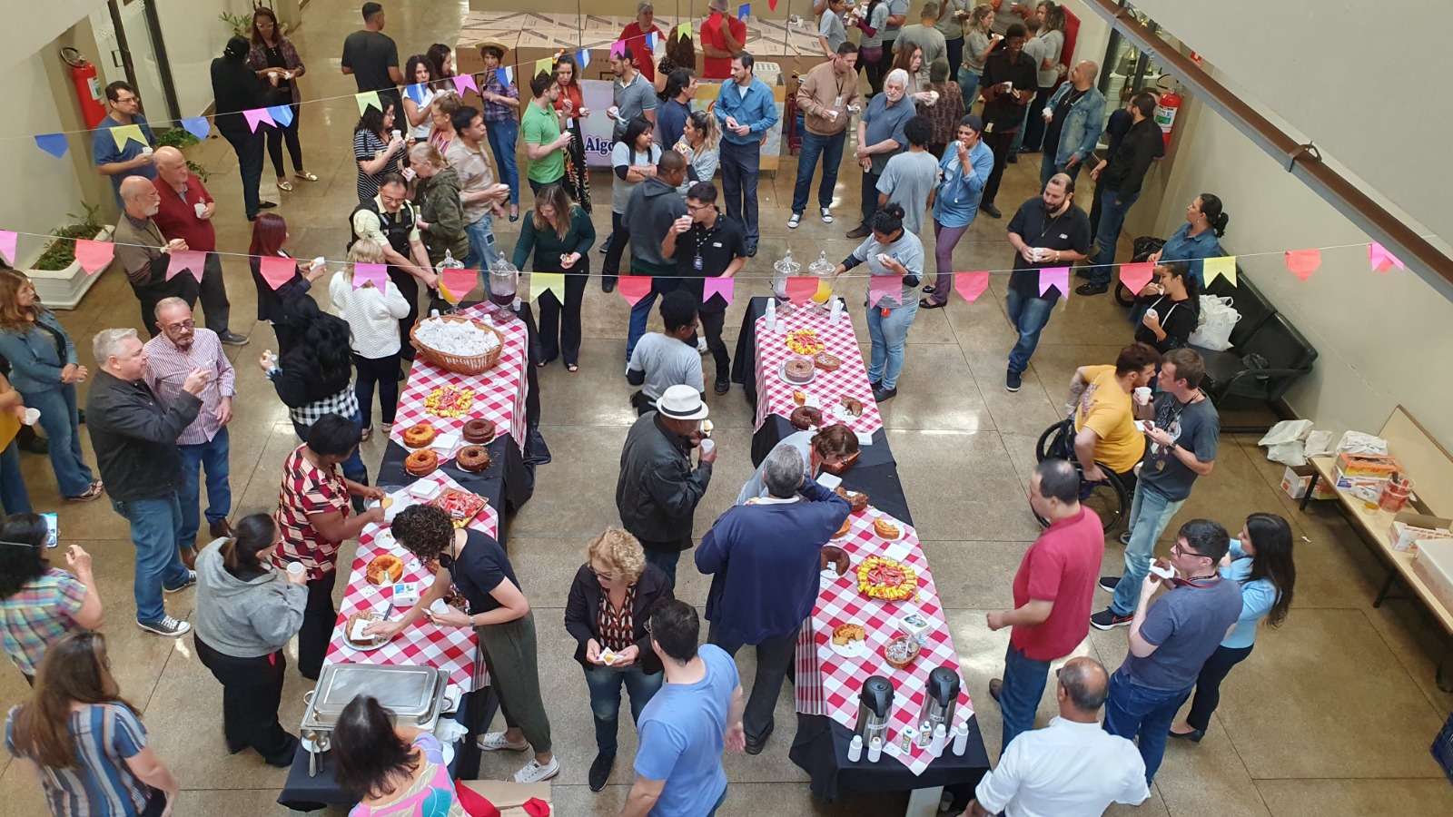 Confraternização de aniversariantes de junho – fórum de Ribeirão Preto
