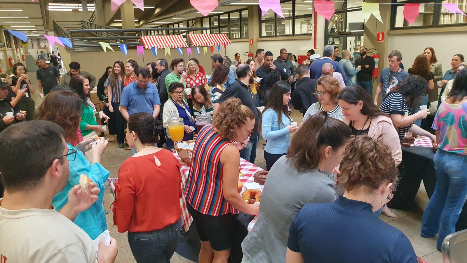 Confraternização de aniversariantes de junho – fórum de Ribeirão Preto