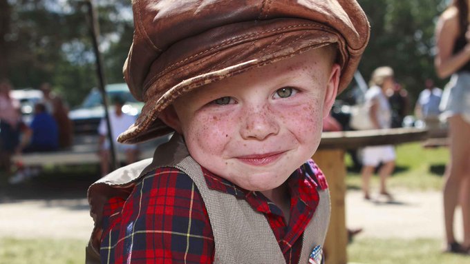 CMJBPBZUcAAyqfD