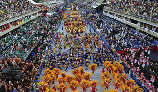 escola-de-samba-carioca