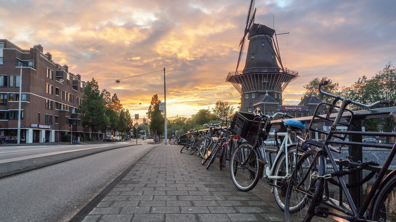 holland-2255757_1280