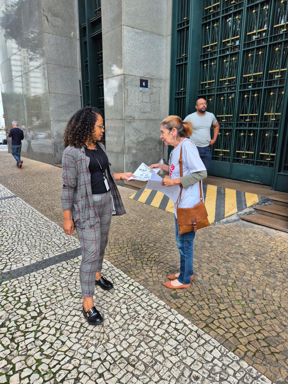 Dirigentes da Assojuris em Santos, Fórum João Mendes e Palácio da Justiça