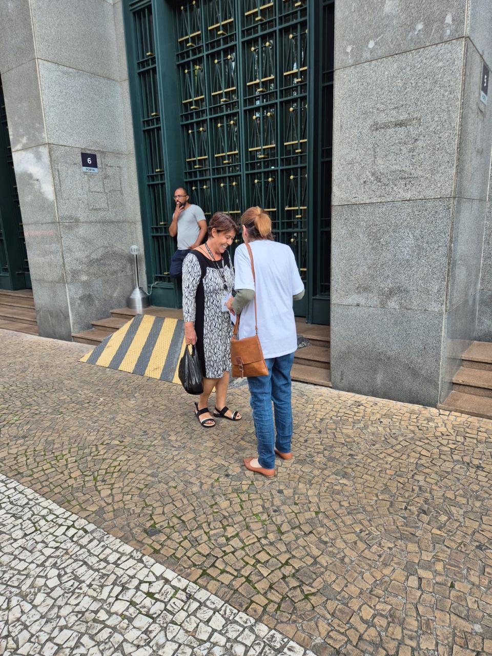 Dirigentes da Assojuris em Santos, Fórum João Mendes e Palácio da Justiça