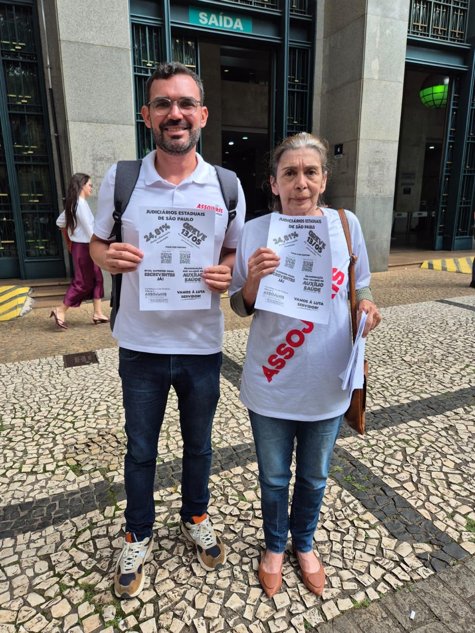 Dirigentes da Assojuris em Santos, Fórum João Mendes e Palácio da Justiça