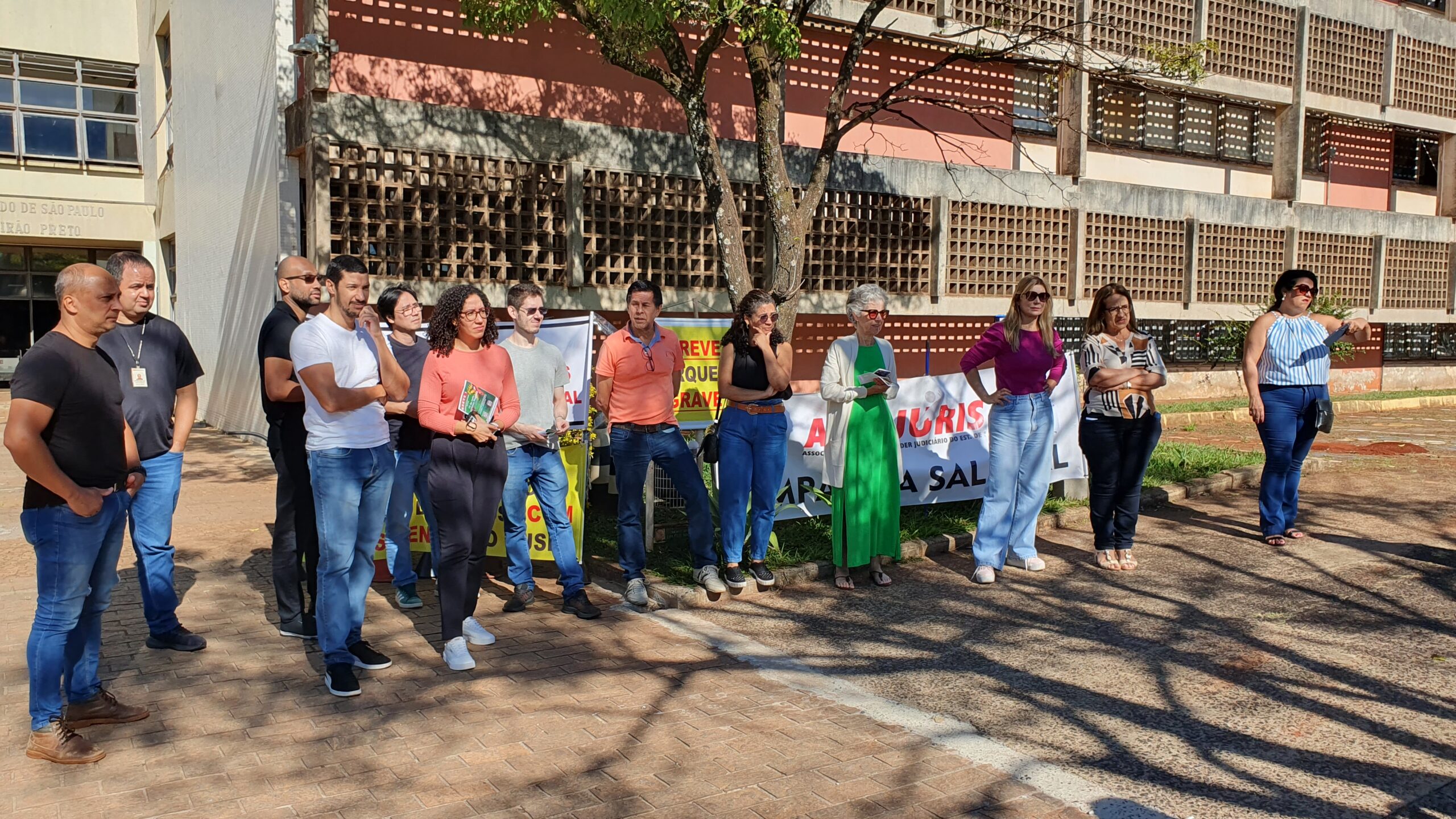 Greve no Judiciário Bandeirante – 3ºdia – Motivação- Legalidade da Greve – Adesão