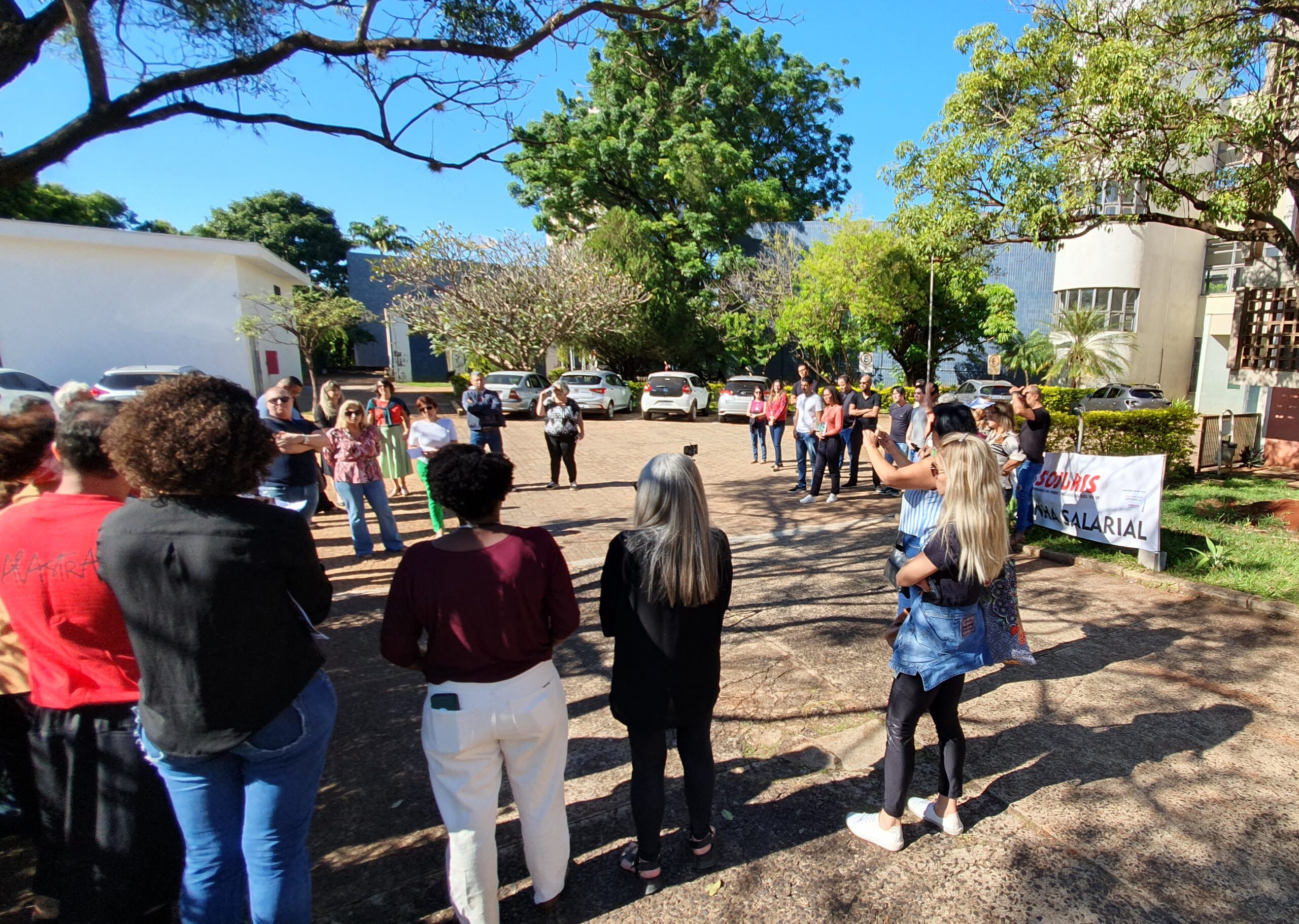 Greve no Judiciário Bandeirante – 3ºdia – Motivação- Legalidade da Greve – Adesão