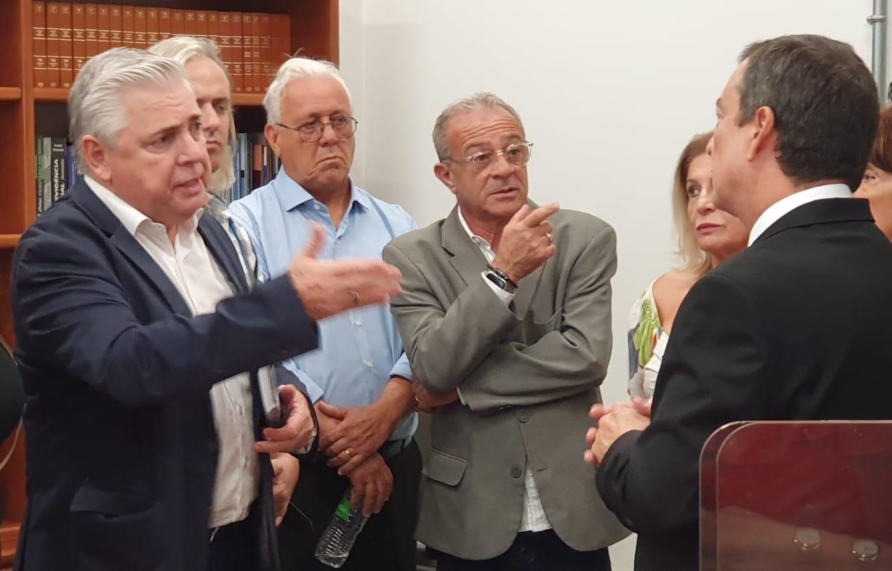 Assojuris protocola novo expediente em mãos da Presidência do TJSP