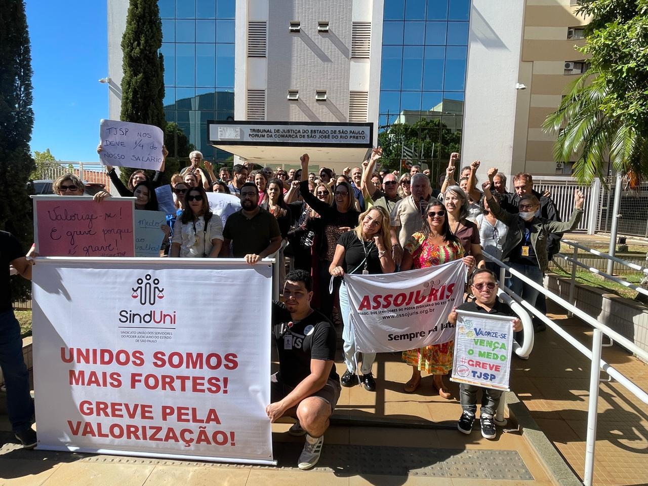 Assojuris – Judiciários- Mobilização Intensa – Câmara do Município de Assis se Manifesta em Favor de Servidores Grevistas