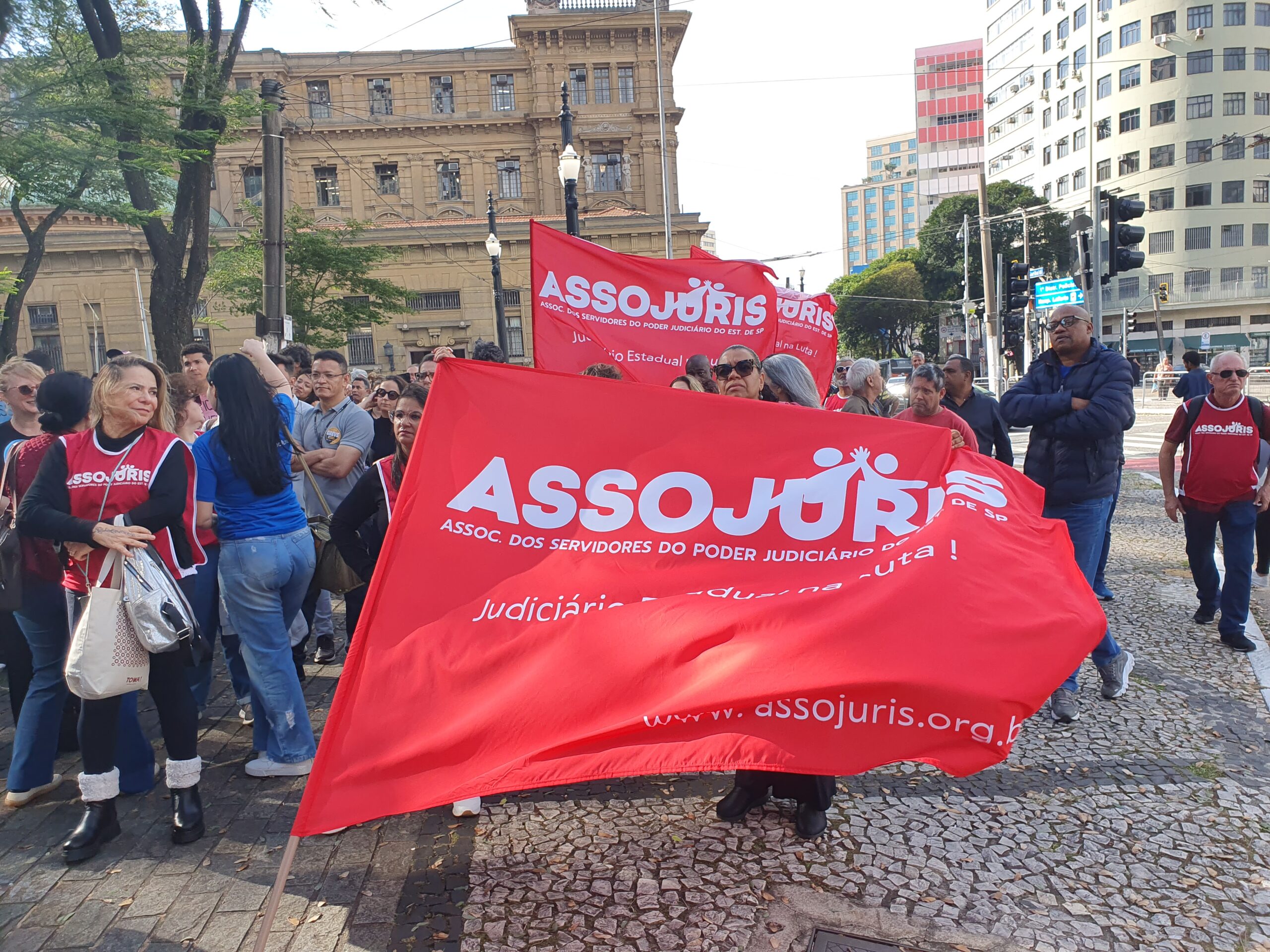 Presidência do TJ-SP cumpre acordo firmado por ocasião do encerramento da greve