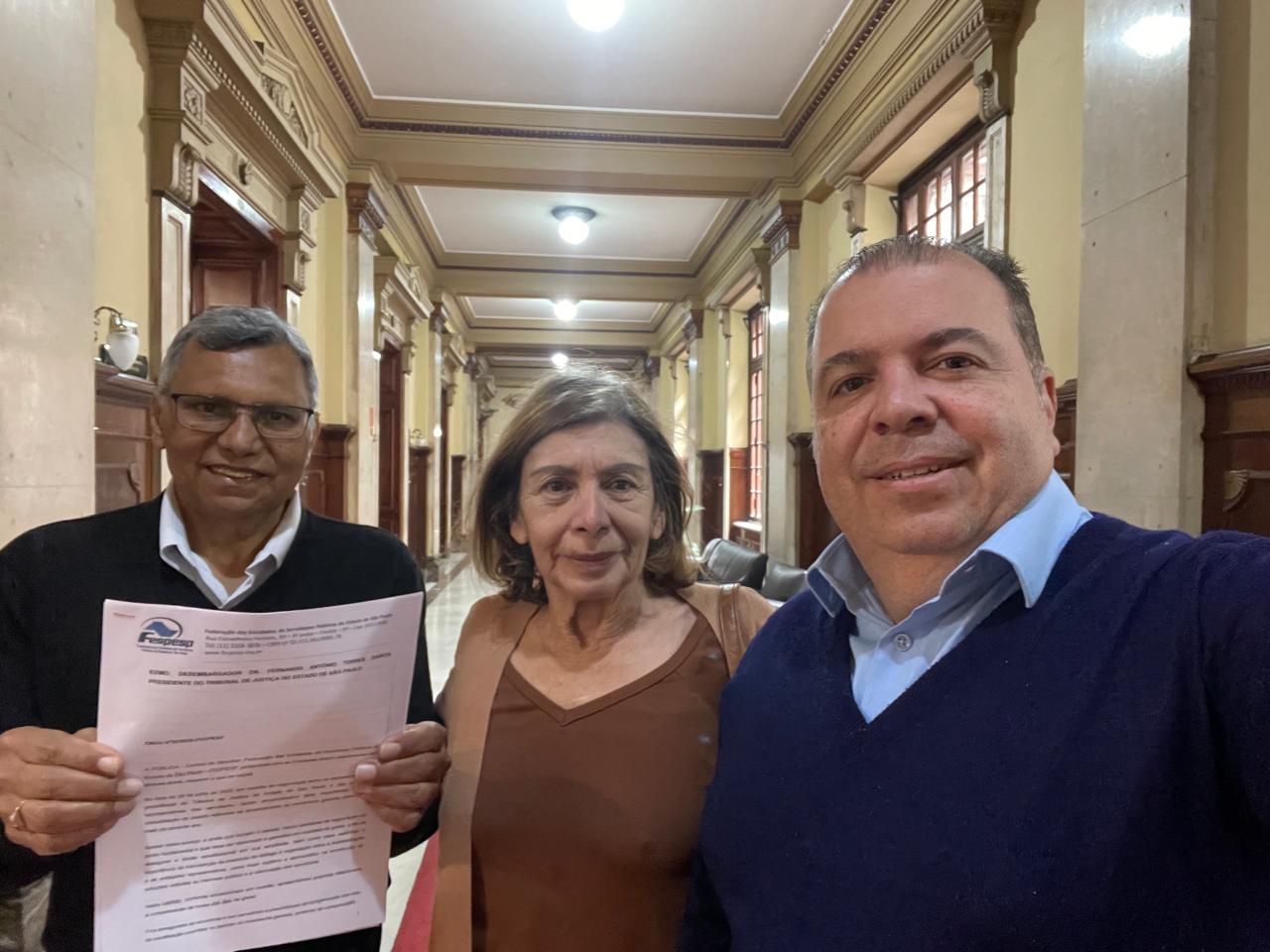 Compensação dos dias adesão falta greve, em pauta