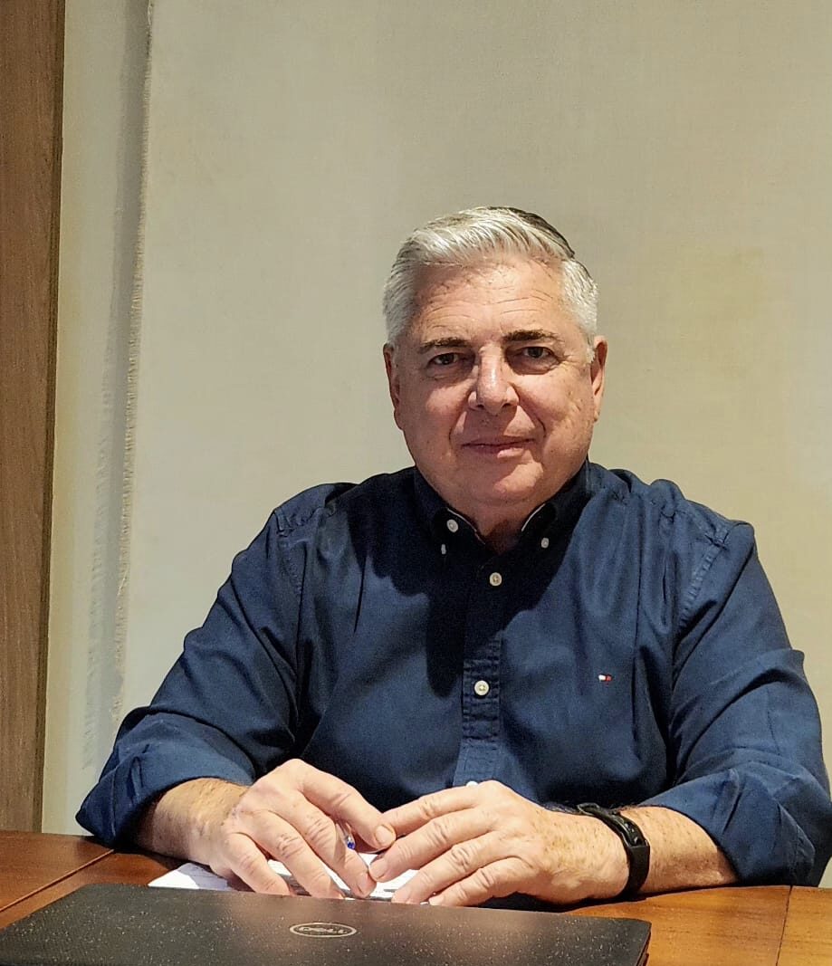 Servidores decidem aceitar 4,25% e continuarem discutindo sobre a reposição da inflação acumulada