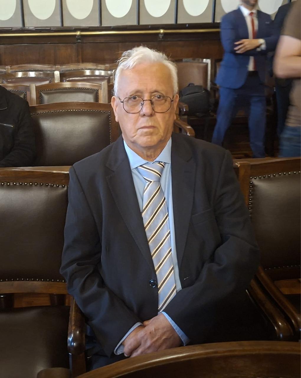 Em pauta – Auxílios e Nível Universitário para Escrevente